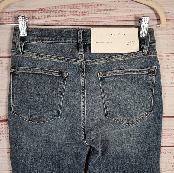 Frame Denim Skinny De Jeanne Frayed Ankle Hem Jeans - Picture 10 of 16